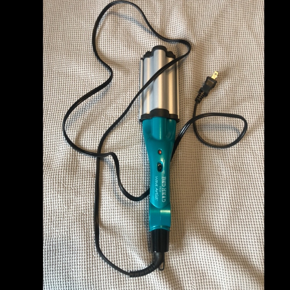 Bed head Wave Artist